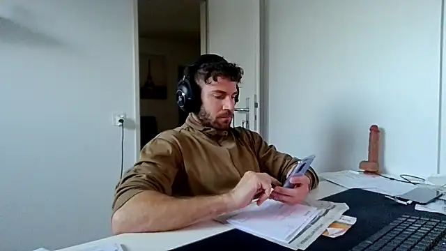 alpha-hunk online show from 03-13-26, 04:46