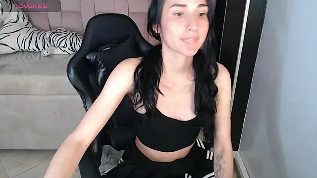 jesi daniels b online show from 12-10-24, 10:47