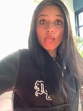 Kyna euphoria online show from 12-27-24, 07:57