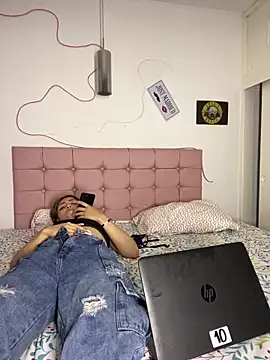 Kyna euphoria online show from 02-22-25, 12:05