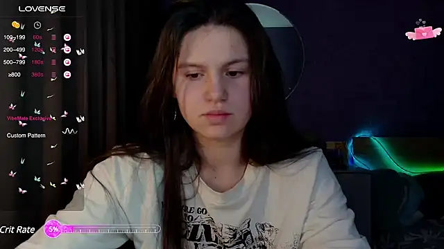 bellaelya online show from 02-11-25, 02:13