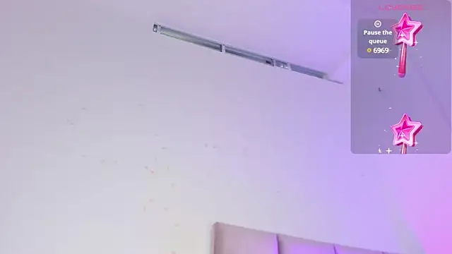 Zoe1 2 online show from 01-20-25, 08:07