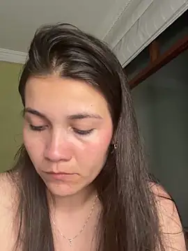 aurora divine online show from 09-27-25, 11:43