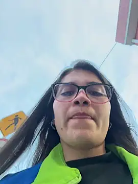 aurora divine online show from 02-11-26, 10:48