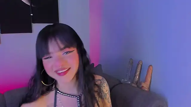 maddy walker online show from 12-26-24, 08:11