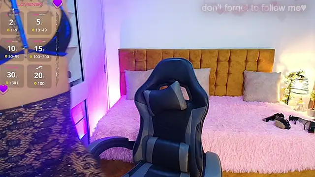 alexiaaross online show from 12-14-24, 07:46