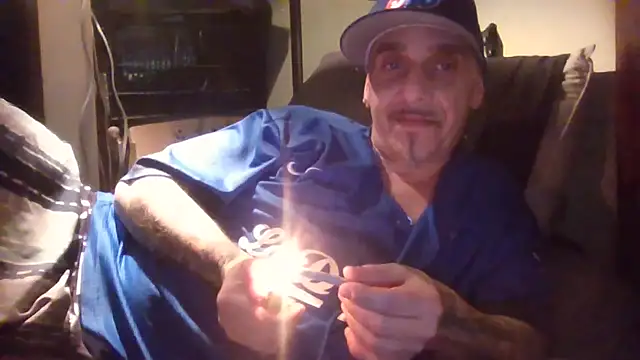 CandiedPompano online show from 09-26-25, 07:51