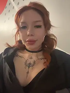 Snapshot of babydolll chatting on 12-16-24, 11:18 babydolll online show from 12-16-24, 11:18