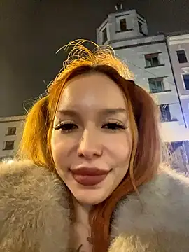 Snapshot of babydolll chatting on 01-27-25, 04:43 babydolll online show from 01-27-25, 04:43