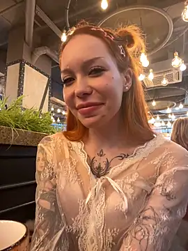 Snapshot of babydolll chatting on 02-20-25, 01:51 babydolll online show from 02-20-25, 01:51
