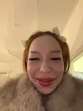 Snapshot of babydolll chatting on 03-06-25, 10:09 babydolll online show from 03-06-25, 10:09