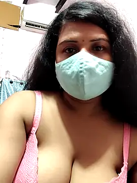 Snapshot of Dr_Chhaya chatting on 05-30-26, 04:48 Dr Chhaya online show from 05-30-26, 04:48