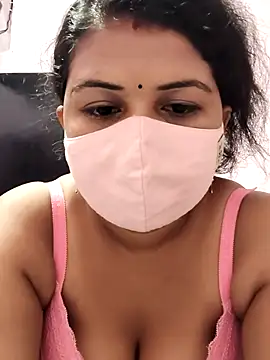 Snapshot of Dr_Chhaya chatting on 06-19-26, 10:41 Dr Chhaya online show from 06-19-26, 10:41