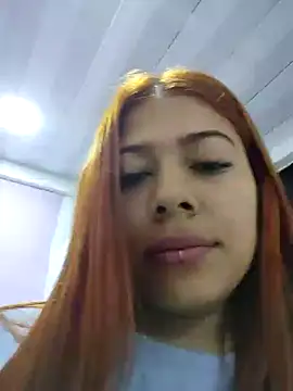 Snapshot of Caro_kitty- chatting on 02-01-25, 12:26 Caro kitty- online show from 02-01-25, 12:26