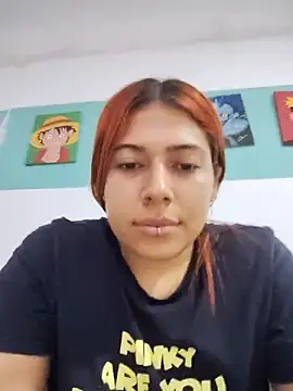 Snapshot of Caro_kitty- chatting on 03-21-25, 12:39 Caro kitty- online show from 03-21-25, 12:39