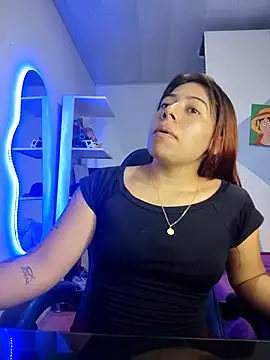 Snapshot of Caro_kitty- chatting on 09-17-25, 11:23 Caro kitty- online show from 09-17-25, 11:23
