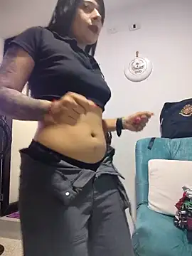 Snapshot of Caro_kitty- chatting on 11-22-25, 01:54 Caro kitty- online show from 11-22-25, 01:54