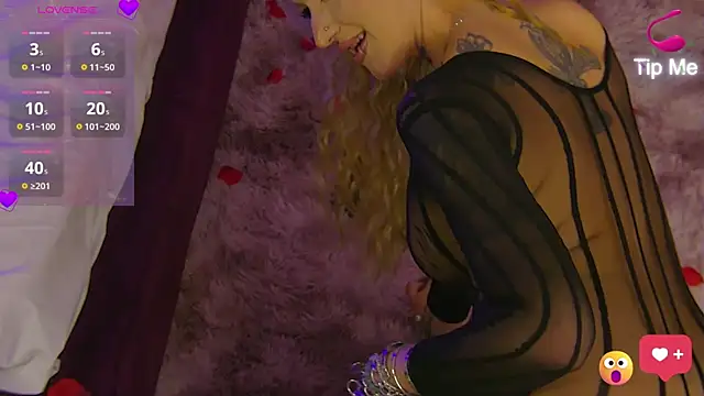 Snapshot of MazeSin chatting on 03-13-25, 01:10 MazeSin online show from 03-13-25, 01:10