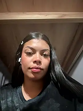 jennifer oliveira online show from 01-11-26, 03:44