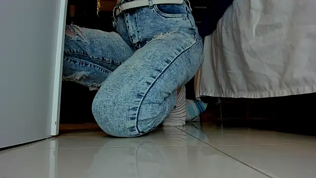 sherilkwang19tv online show from 10-08-25, 12:08