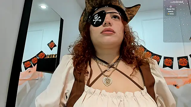 Snapshot of ebbafernandez_ chatting on 10-31-25, 12:06 ebbafernandez online show from 10-31-25, 12:06