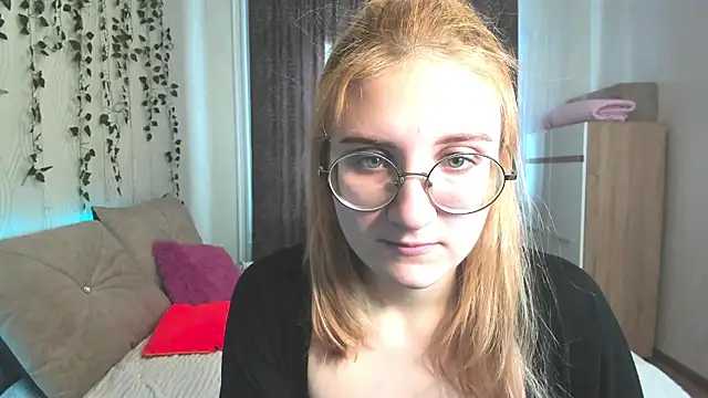 Miss Elsa  online show from 01-30-25, 06:56