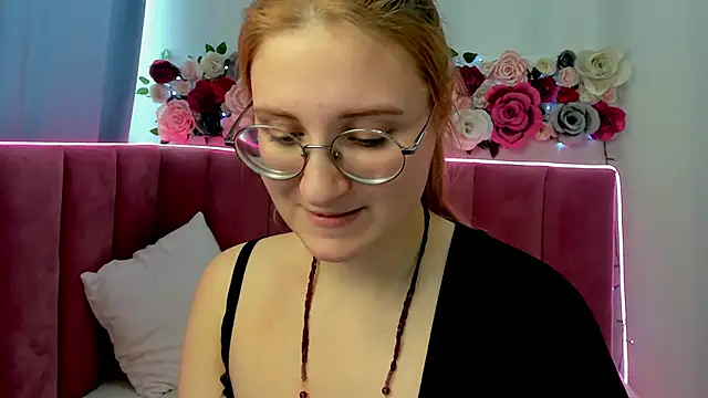 Miss Elsa  online show from 01-31-25, 07:39