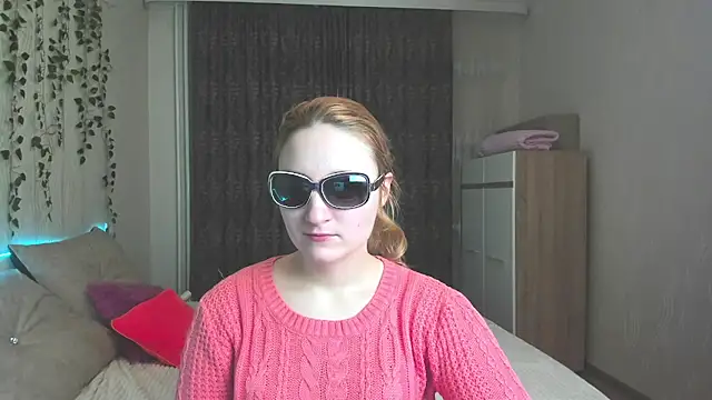 Miss Elsa  online show from 02-06-25, 01:49