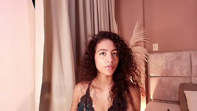 AntonellaHall  online show from 03-04-26, 06:36