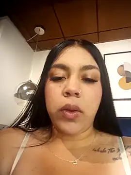 Snapshot of Laiia_Page chatting on 05-08-26, 11:59 Laiia Page online show from 05-08-26, 11:59