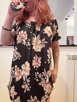 Snapshot of Nala_95 chatting on 02-08-25, 11:22 Nala 95 online show from 02-08-25, 11:22