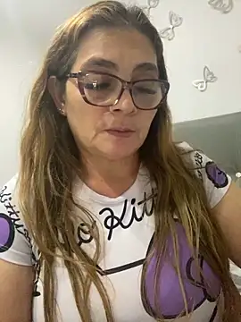 Snapshot of AntonellaAlondra4 chatting on 12-11-24, 03:56 AntonellaAlondra4 online show from 12-11-24, 03:56
