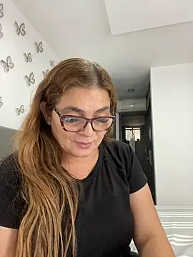 Snapshot of AntonellaAlondra4 chatting on 01-30-25, 02:04 AntonellaAlondra4 online show from 01-30-25, 02:04