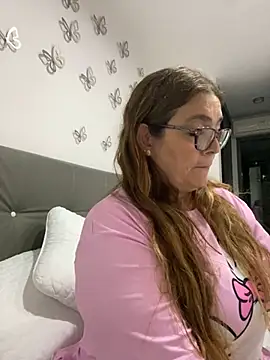 Snapshot of AntonellaAlondra4 chatting on 02-23-25, 05:01 AntonellaAlondra4 online show from 02-23-25, 05:01