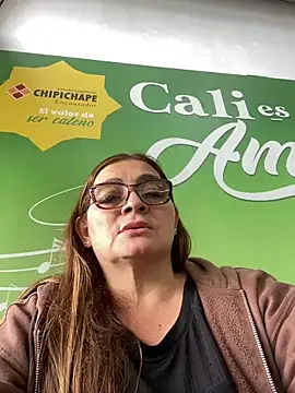 Snapshot of AntonellaAlondra4 chatting on 03-17-25, 03:29 AntonellaAlondra4 online show from 03-17-25, 03:29