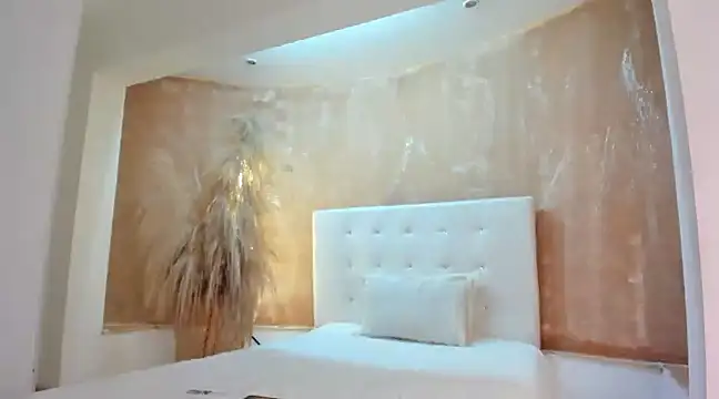 APRILL FOXX online show from 03-05-25, 03:51