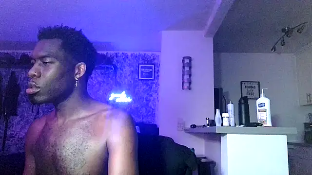 Snapshot of RodCummins chatting on 01-22-25, 05:59 RodCummins online show from 01-22-25, 05:59