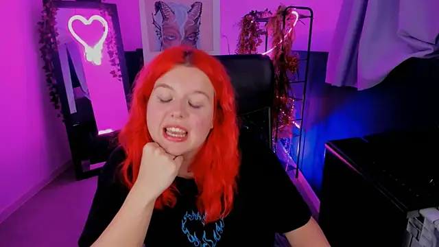 NielletaBlossom online show from 12-09-24, 08:22