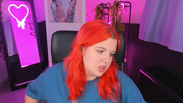 NielletaBlossom online show from 12-13-24, 08:20