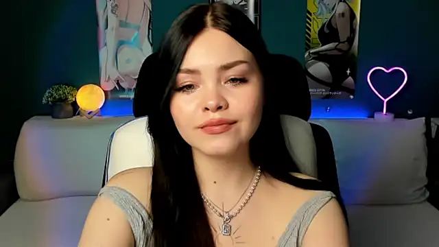 Snapshot of AkiraKatsu chatting on 01-20-25, 02:14 AkiraKatsu online show from 01-20-25, 02:14