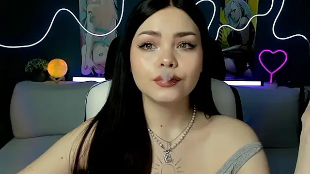 Snapshot of AkiraKatsu chatting on 02-03-25, 04:52 AkiraKatsu online show from 02-03-25, 04:52