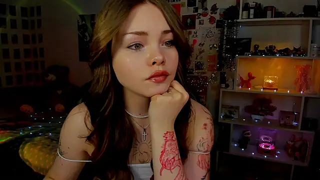 Snapshot of AkiraKatsu chatting on 02-14-26, 10:12 AkiraKatsu online show from 02-14-26, 10:12