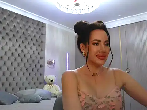 Snapshot of TianaPosh chatting on 01-31-25, 07:29 TianaPosh online show from 01-31-25, 07:29