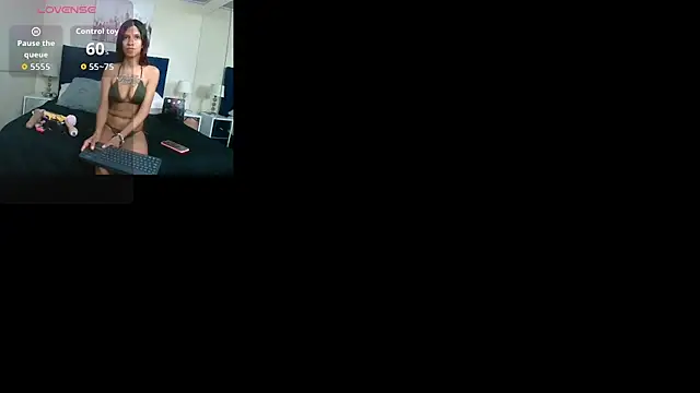 IssabellaJones online show from 11-22-25, 03:38