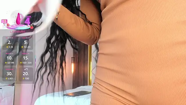 Snapshot of Astorath_angel_ chatting on 03-19-25, 12:12 Astorath angel online show from 03-19-25, 12:12