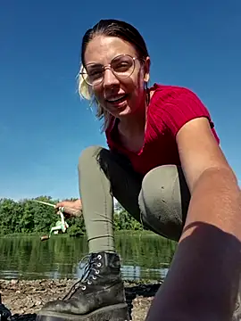 KSwonderland6 online show from 09-30-25, 02:55