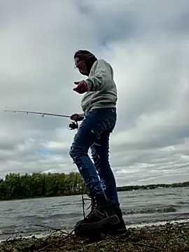 KSwonderland6 online show from 10-22-25, 03:45