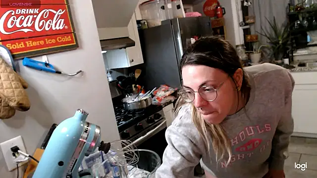 KSwonderland6 online show from 02-21-26, 06:36