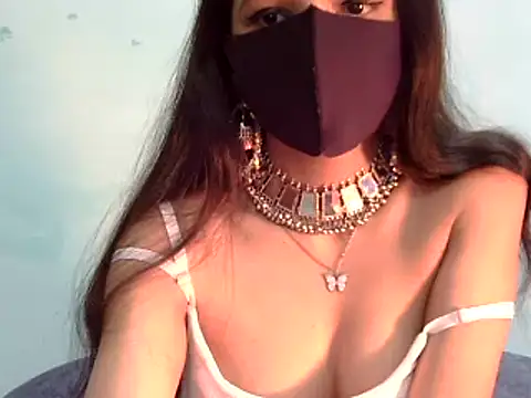 Cute Alaina online show from 02-17-25, 07:58