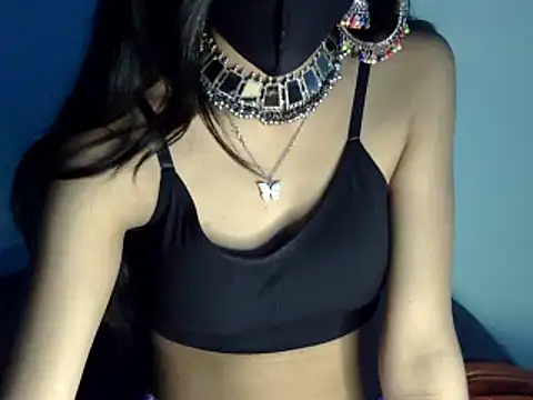 Cute Alaina online show from 03-02-25, 07:43